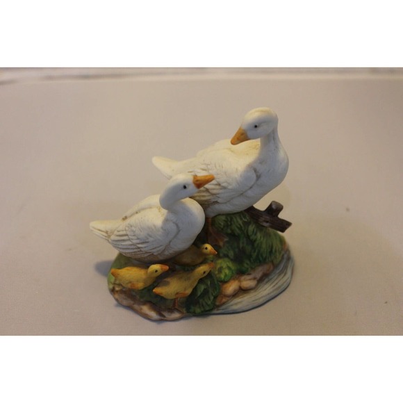 Vintage HOMCO #1459 Mother/Father DUCK w/Baby DUCKLINGS Family Ceramic - Picture 2 of 8